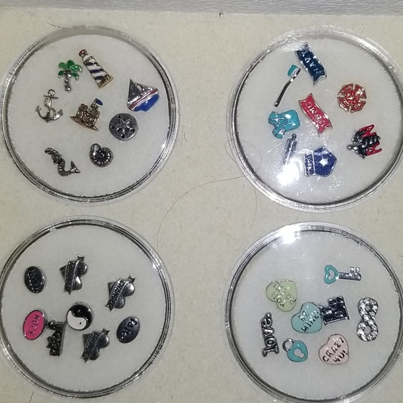 Locket Charms - Picture 9 of 14